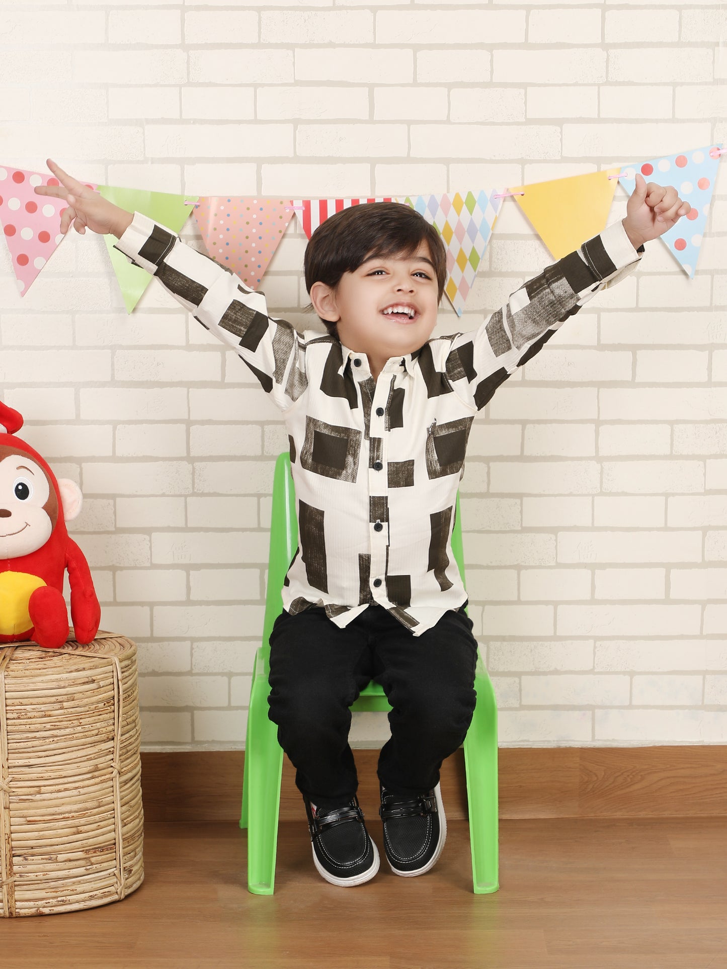 Polka Tots Full Sleeves Geometric print Shirt - Brown