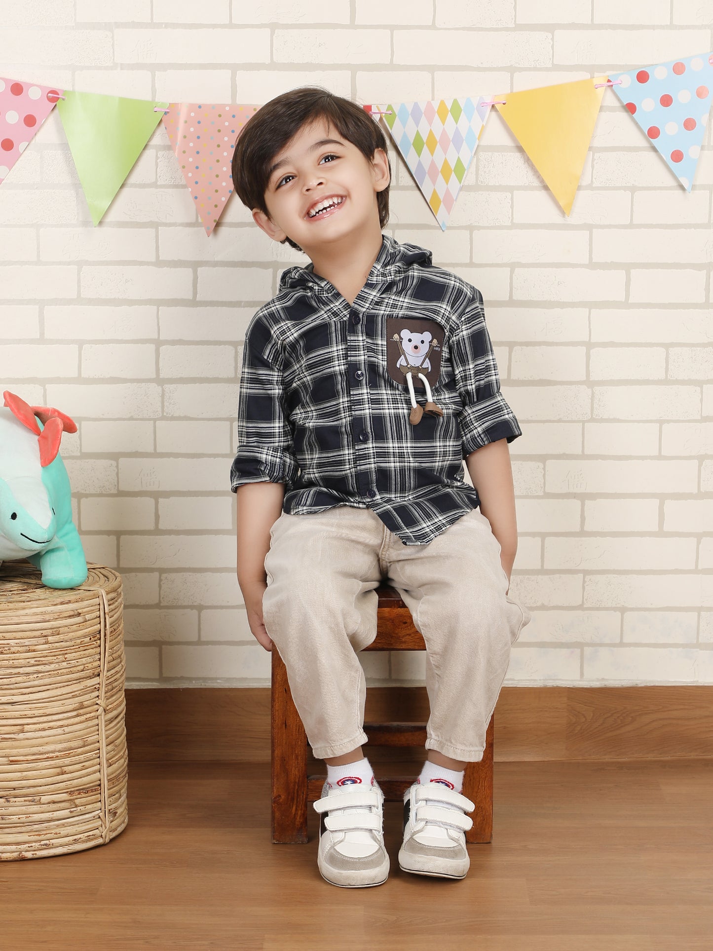 Polka Tots Full Sleeves Teddy print Shirt - Navy