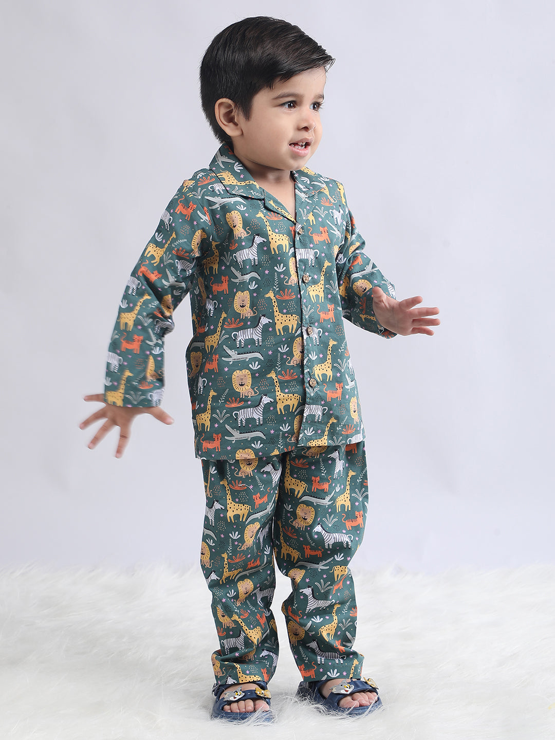 Polka Tots Full sleeve Animal Print Night suit - Green
