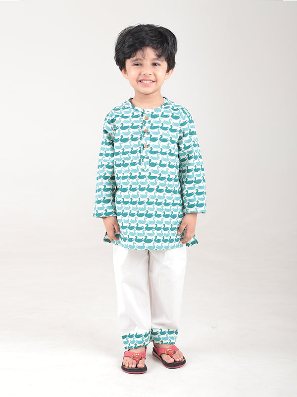 Polka Tots Full sleeves Swan print Nightwear Kurta pyjama set - Green