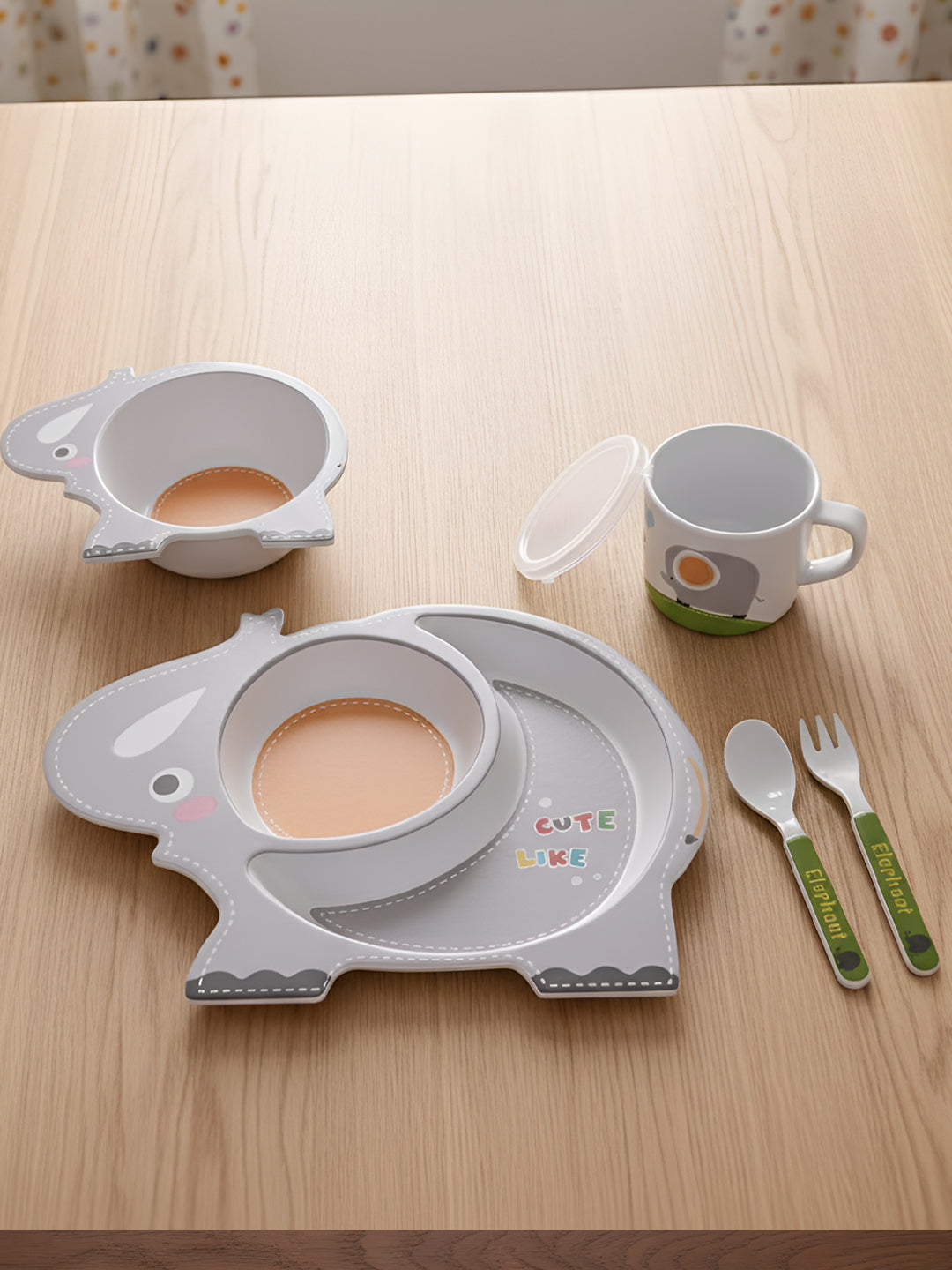 Eco-Friendly 5 Pieces Bamboo Fiber Kids Crockery Set (Cute Elephant)