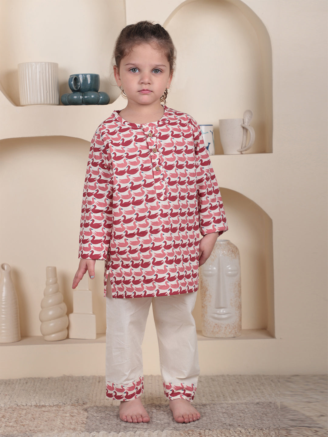 Polka Tots Full sleeves Swan print Nightwear Kurta pyjama set - Pink