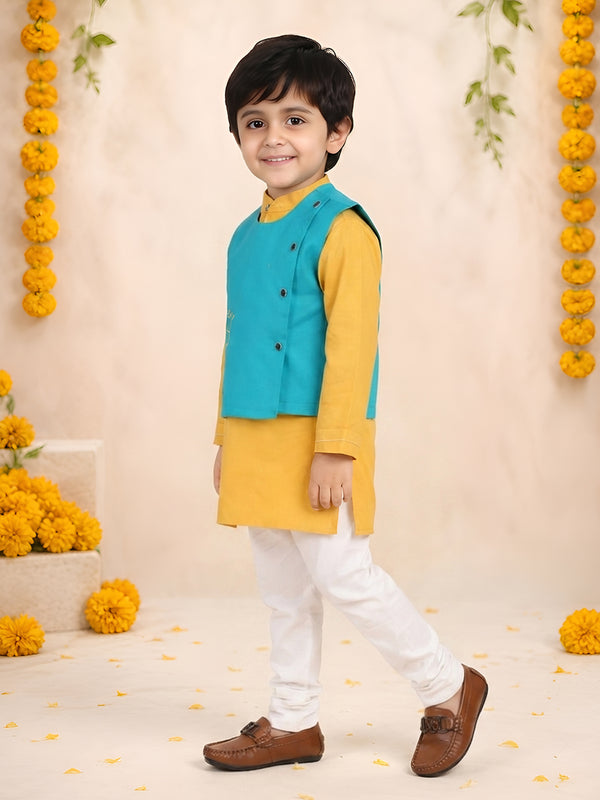 Polka Tots Full sleeves Giraffe Embroidery Koti Kurta Pyjama - Yellow