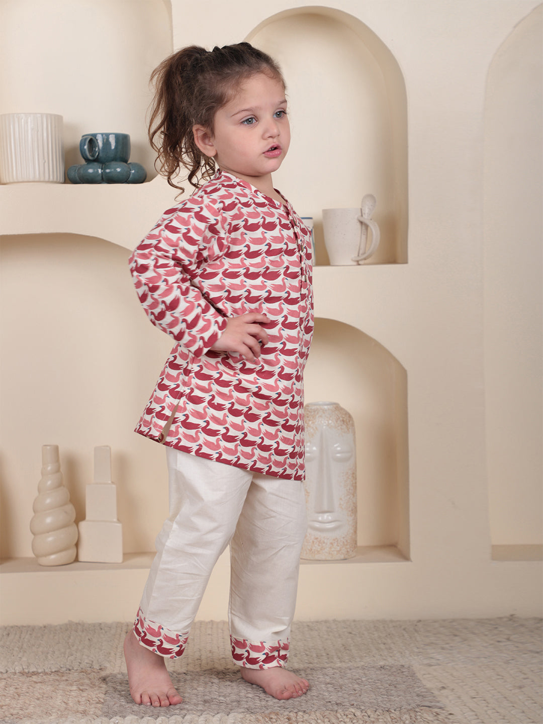 Polka Tots Full sleeves Swan print Nightwear Kurta pyjama set - Pink