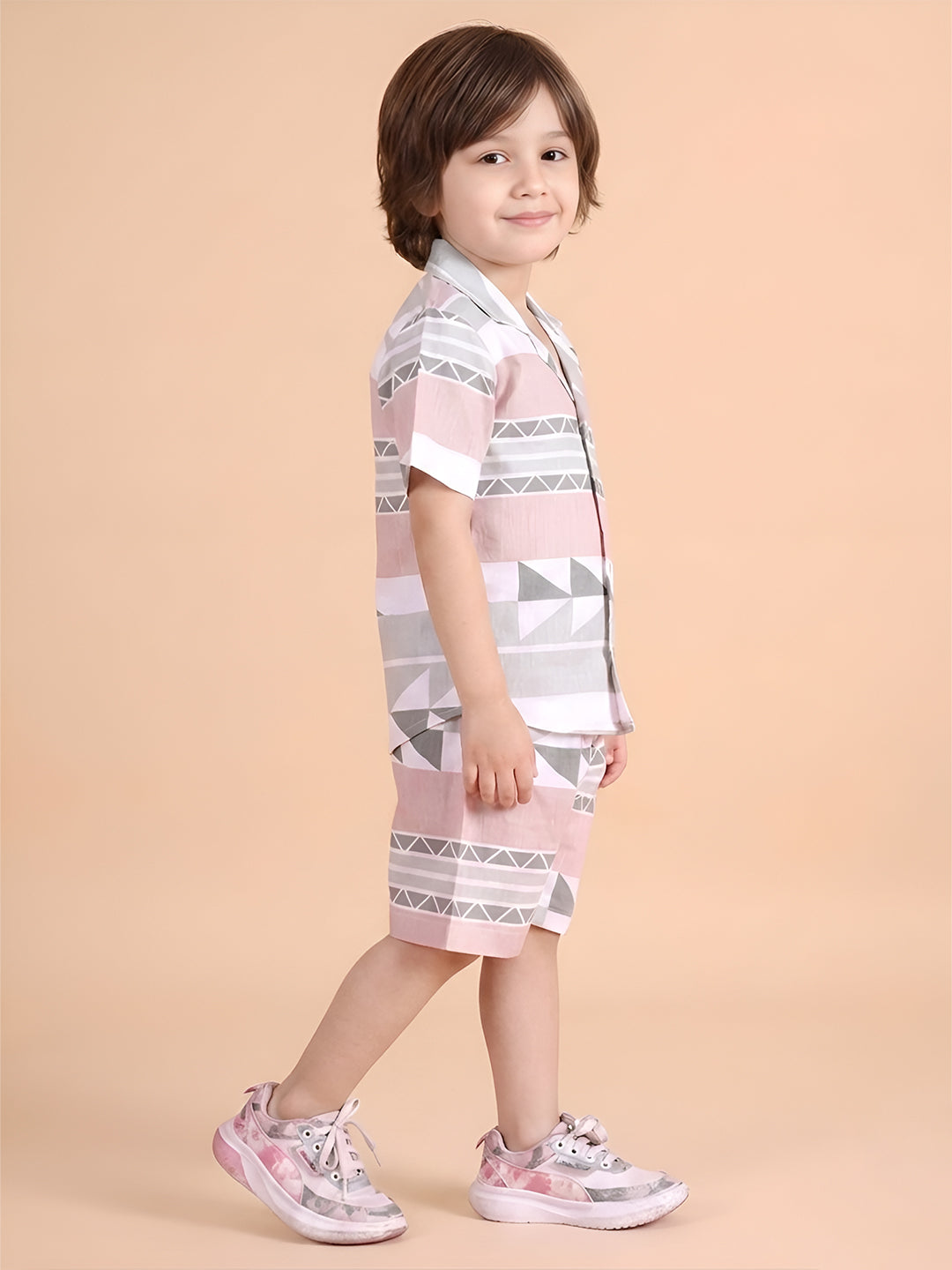Polka Tots Half Sleeves Geometrc print Co-ord Shorts - Brown