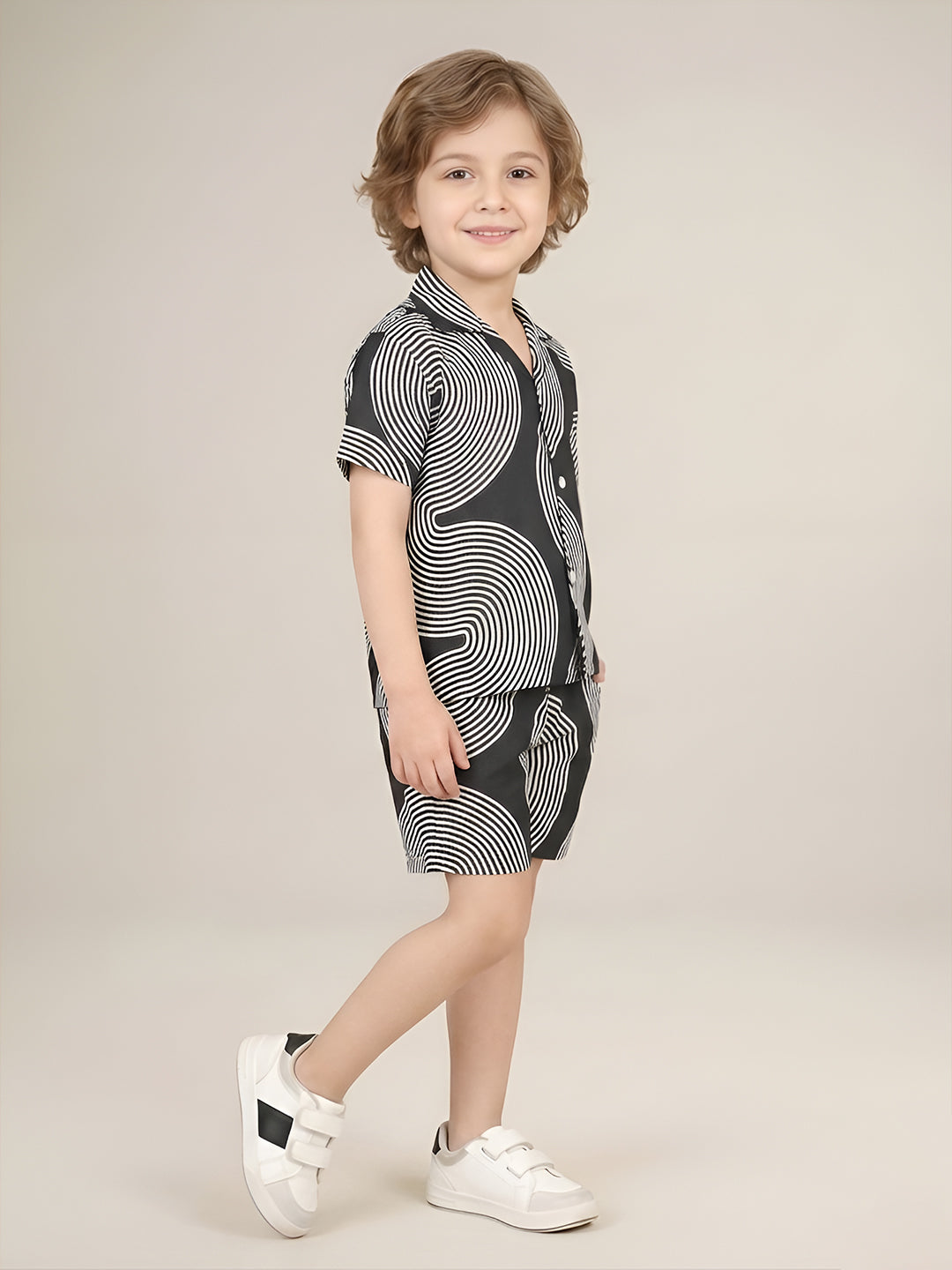 Polka Tots Half Sleeves Geometric print Co-ords - Black