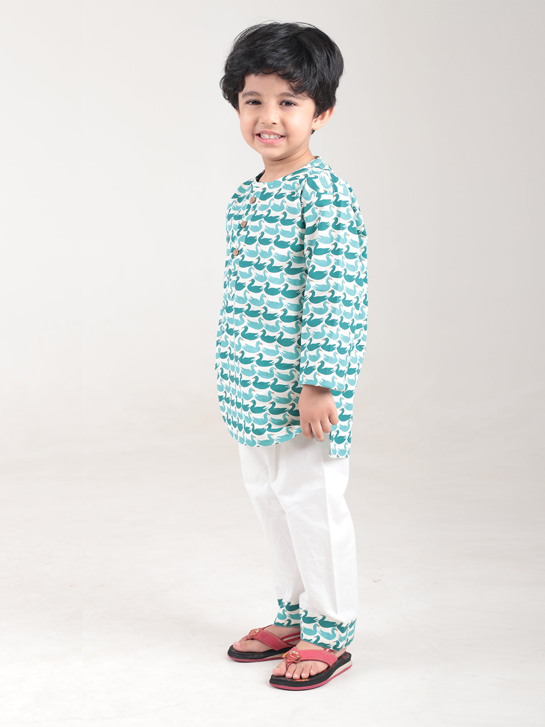 Polka Tots Full sleeves Swan print Nightwear Kurta pyjama set - Green