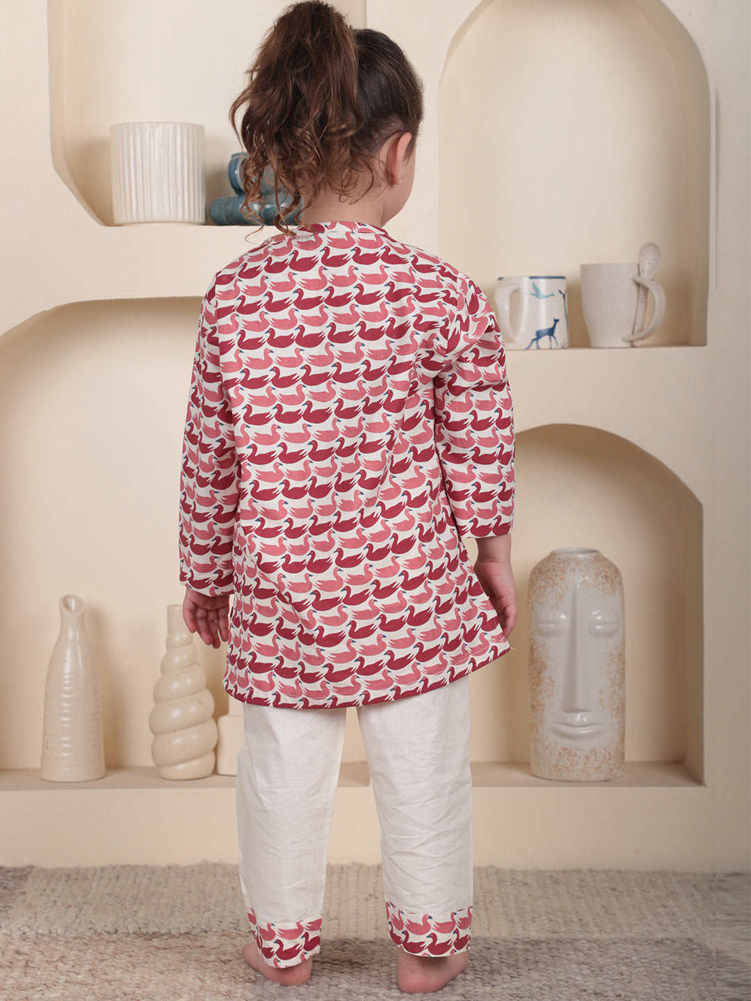 Polka Tots Full sleeves Swan print Nightwear Kurta pyjama set - Pink