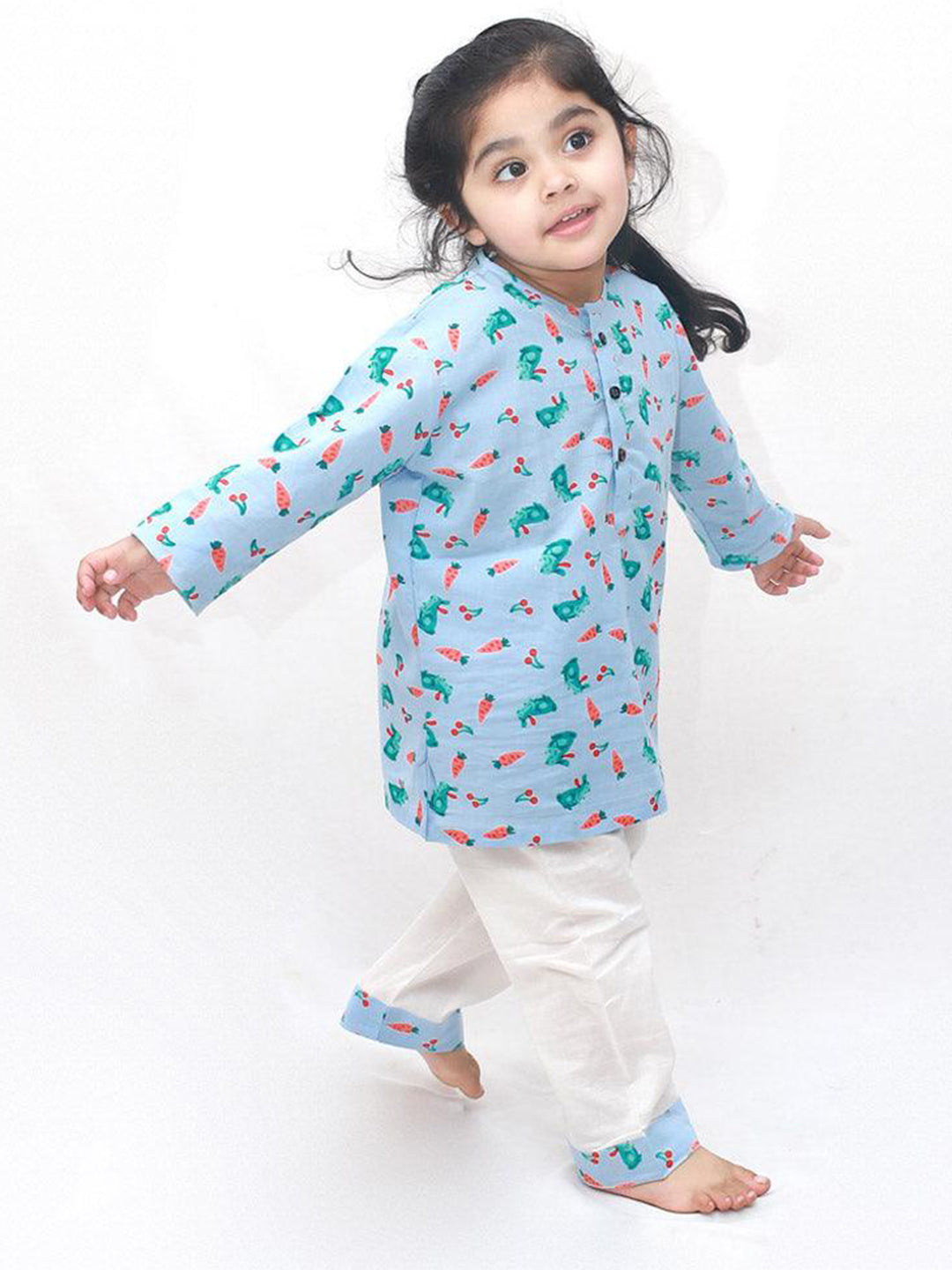 Nautanki Tales Collection: Cute Carrot & Rabbit Print Full-Sleeve Nightwear Kurta Pyjama Set – Blue