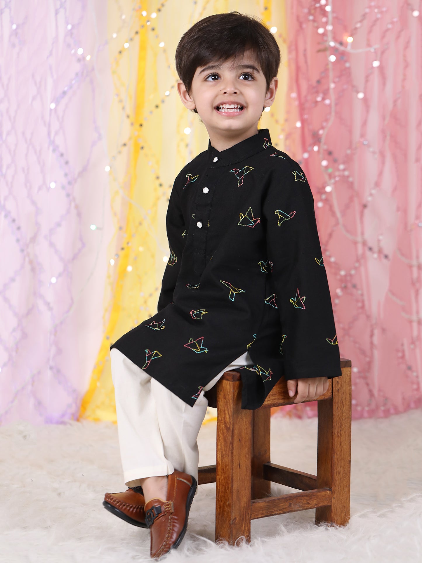 Polka Tots Full Sleeve Origami print Ethnic Kurta Pyjama Set - Black