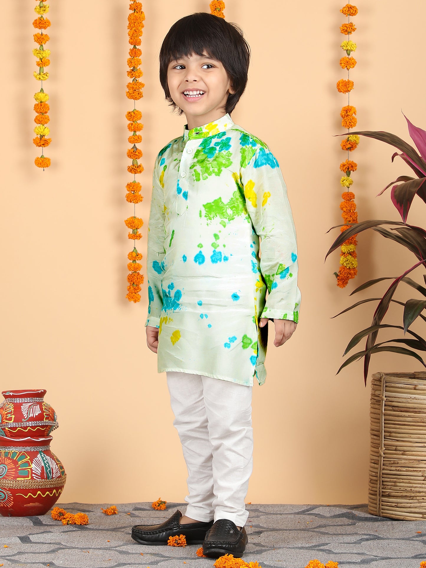 Polka Tots Full Sleeve Splash print Ethnic Kurta Pyjama Set - Multicolor