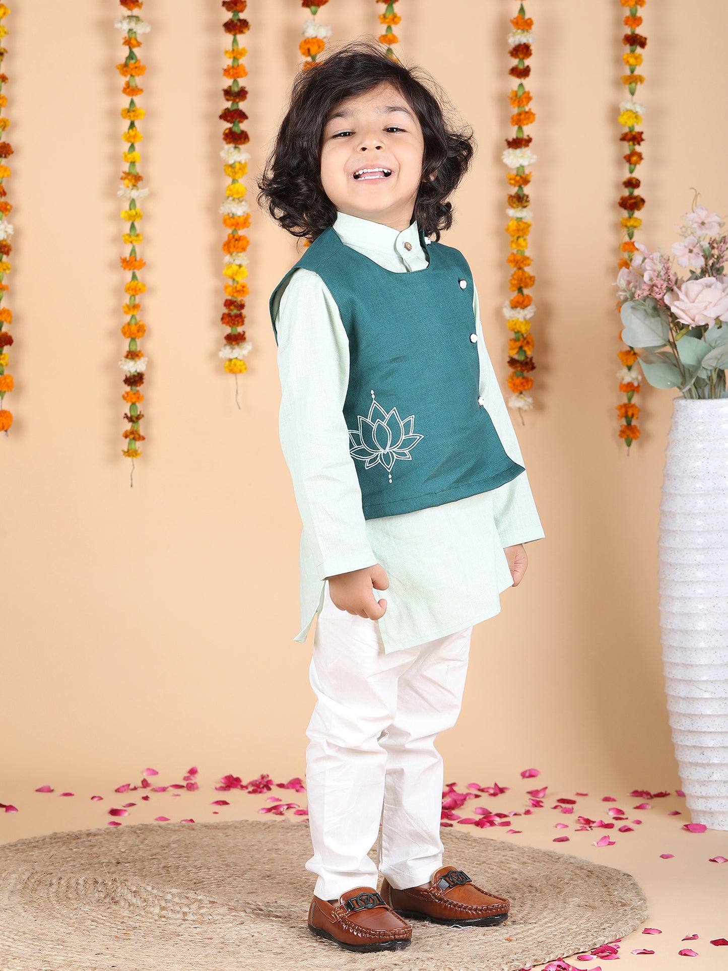 Polka Tots Full sleeves Lotus print Koti Kurta Pyjama - Green