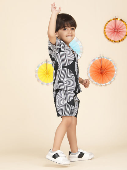 Polka Tots Half Sleeves Geometric print Co-ords - Black