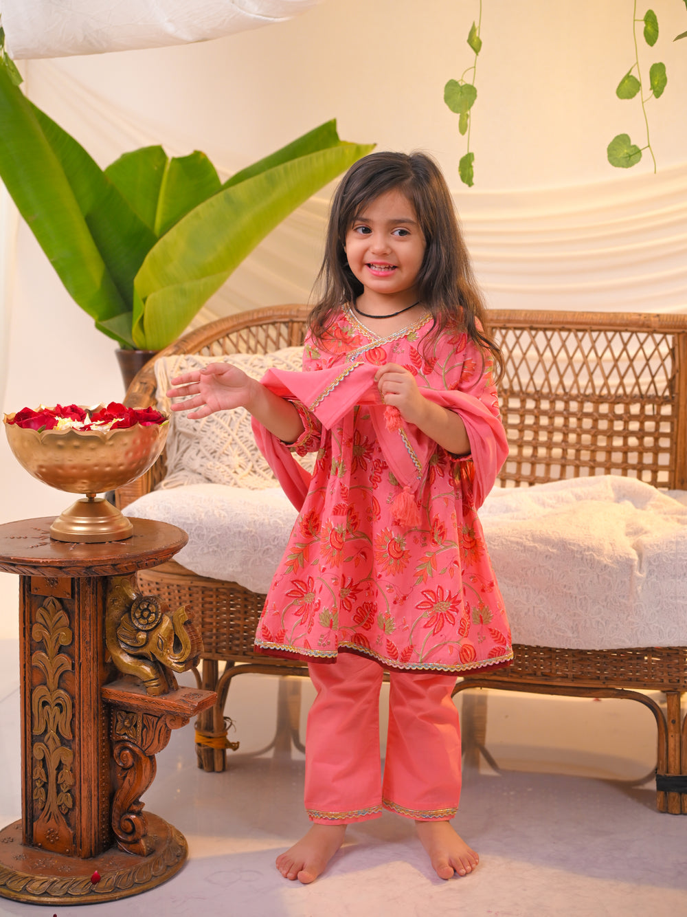 Rangrez Collection: Floral Bloom Full-Sleeve Girls’ Kurta Pant Set – Pink