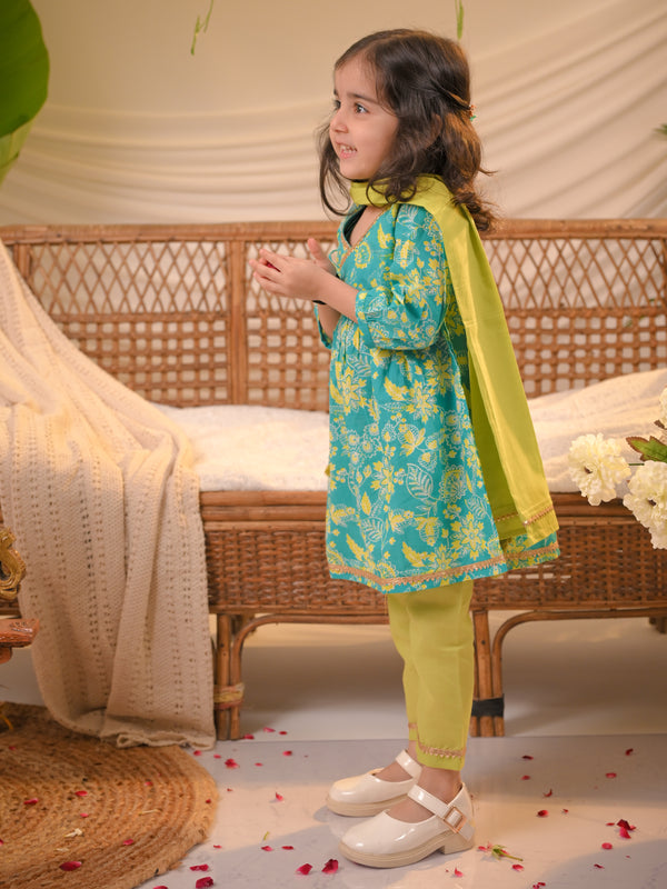 Rangrez Collection: Floral Print Full-Sleeve Girls’ Kurta Pant Set – Green