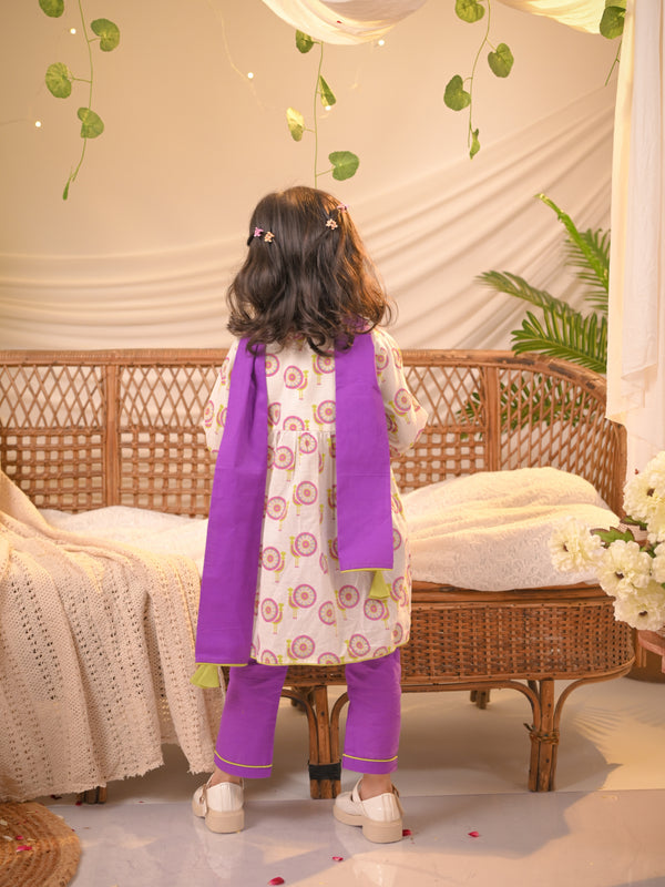 Rangrez Collection: Peacock Print Kurta & Pant Set with Dupatta – Purple