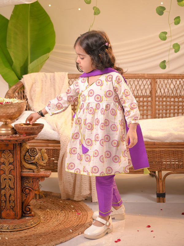 Rangrez Collection: Peacock Print Kurta & Pant Set with Dupatta – Purple