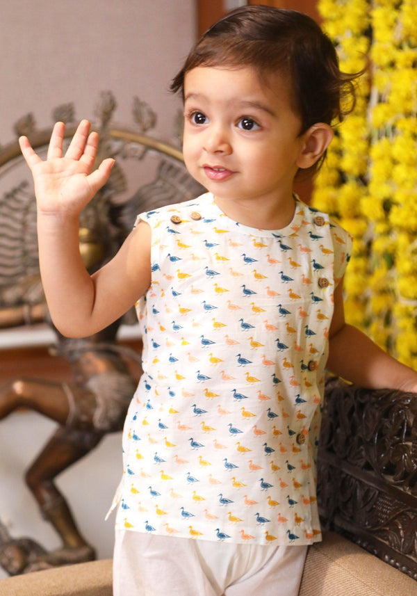 Polka Tots Duck Print Sleeveless Jhabla And Pant Set - White & Orange