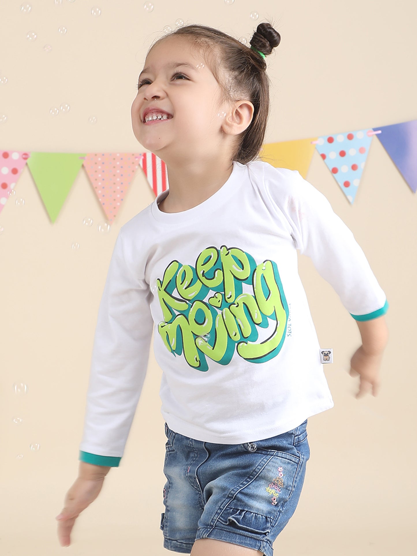 Polka Tots Full Sleeves Keep Moving print T-shirt - White