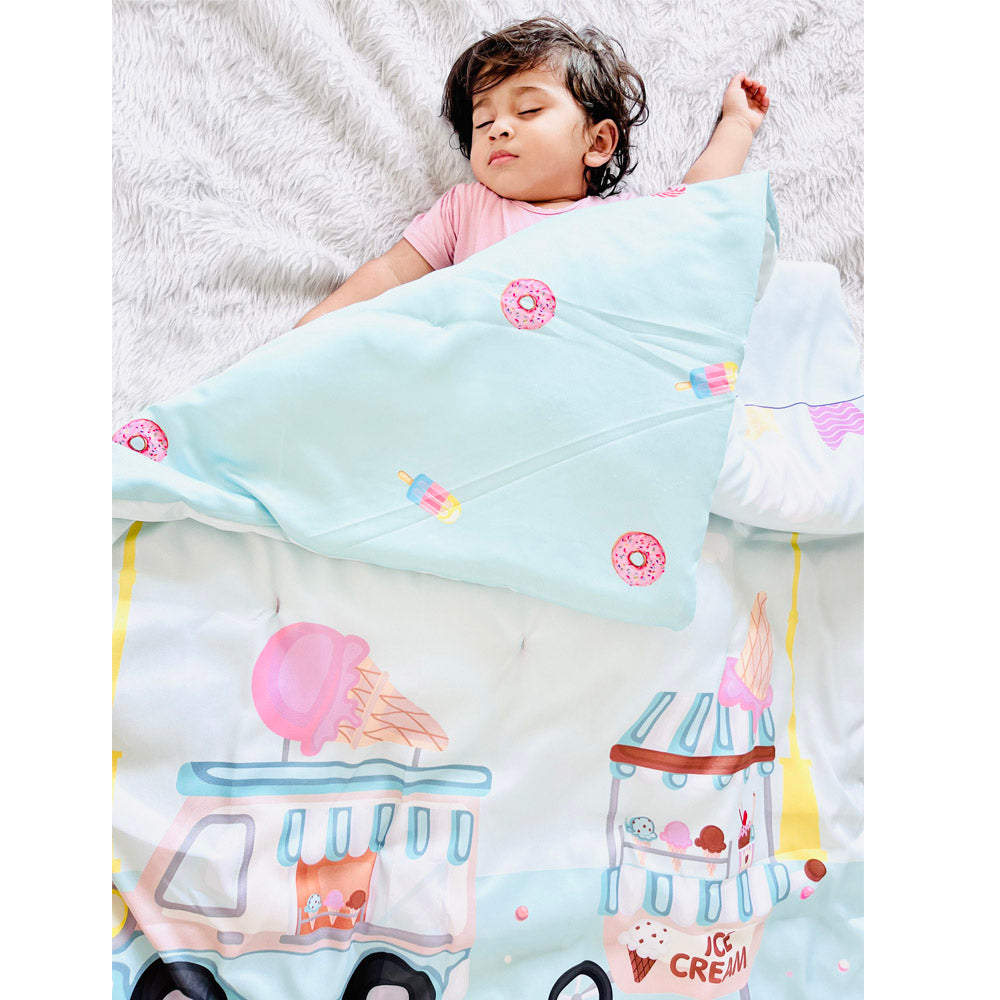 Polka Tots Kids Comforter Baby Blanket and Reversible Quilt 2 Way Design ( Ice-cream,60x 40 inch)