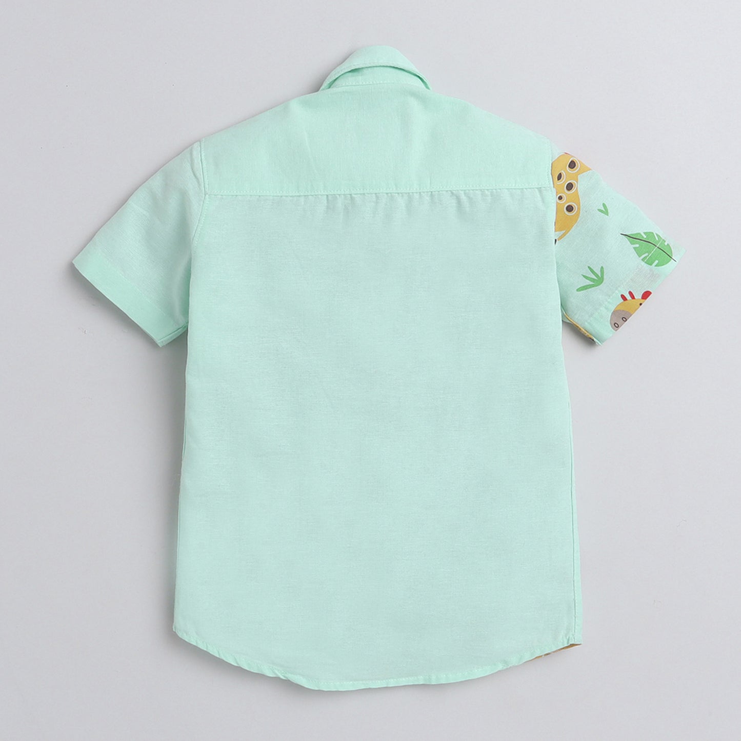 Polka Tots Cotton Regular Fit Half Printed Giraffe Theme Shirt - Sea Green